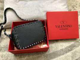 Picture of Valentino Handbags _SKUfw95022018fw